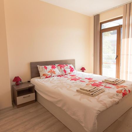 Domus Apartments Old Town Пловдив Экстерьер фото